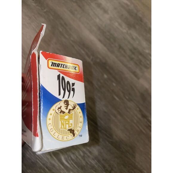 New York Giants 1995 Tractor Trailer NFL Team Collectible Matchbox Limited - Picture 4 of 7